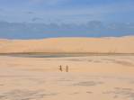 Explorando campo de dunas em Vassouras, região de Atins, nos Lençóis Maranhenses - MA